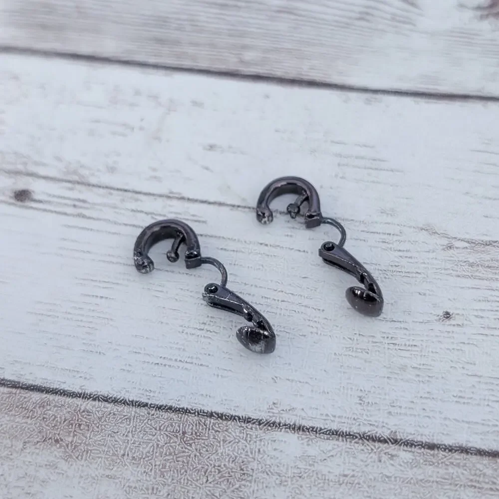 Vintage Clip On Earrings Brown - Missing Something?